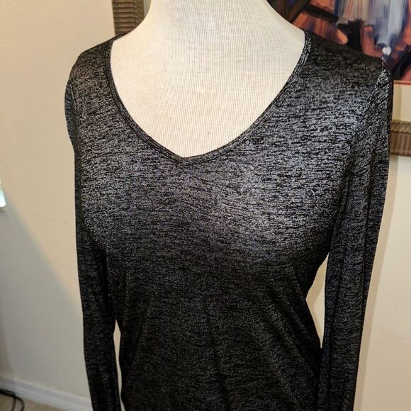 WHBM Black/Silver Long Sleeve Top Size XS - Picture 4 of 9